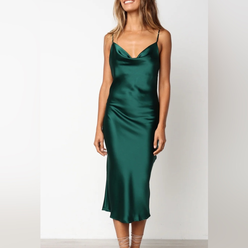 Petal & Pup Persia Dress Size 8 Forest Green New with Tags